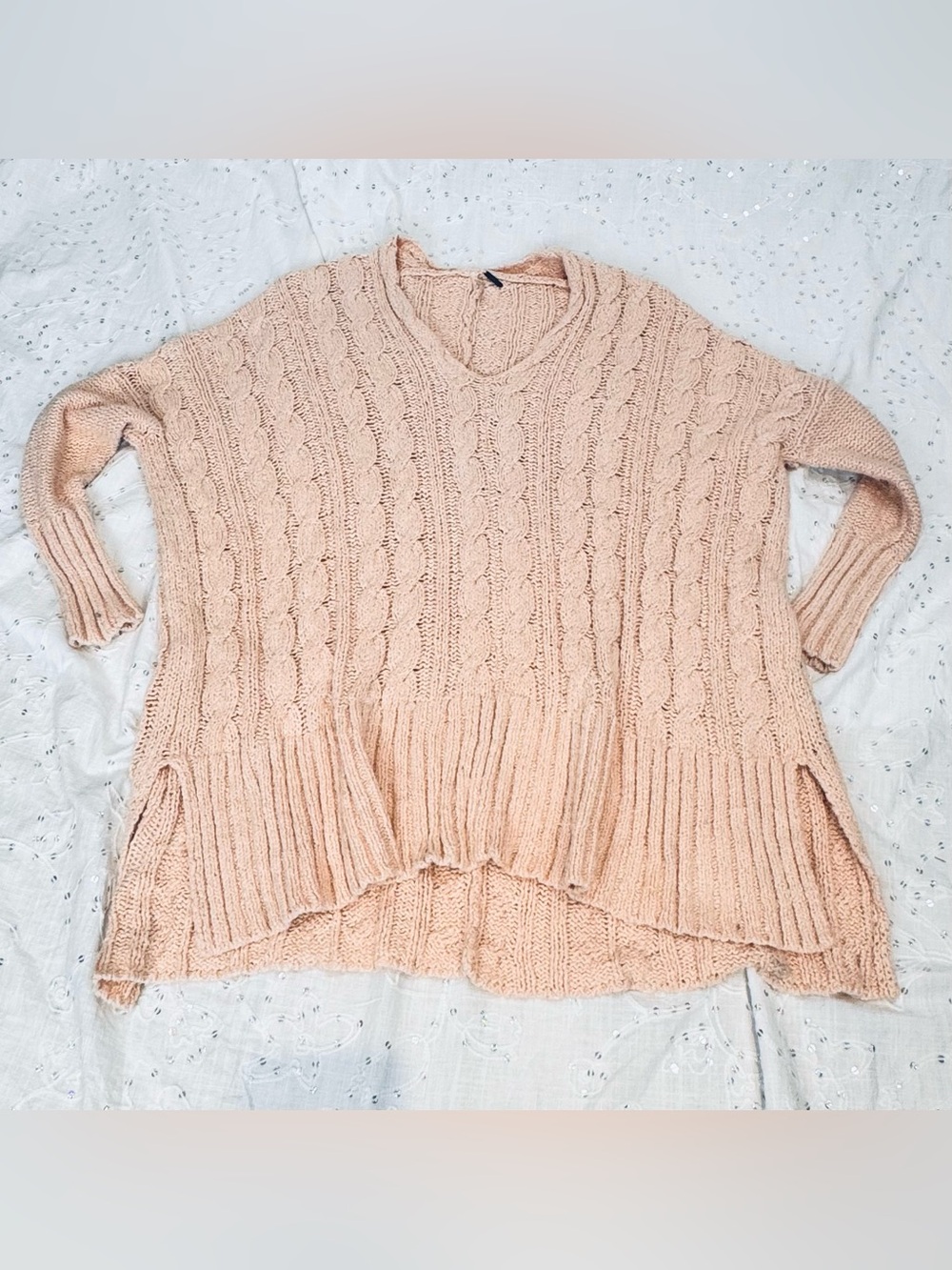 Free People Easy Cable V-Neck Pullover Oversized Soft Pink Knit Sweater Small